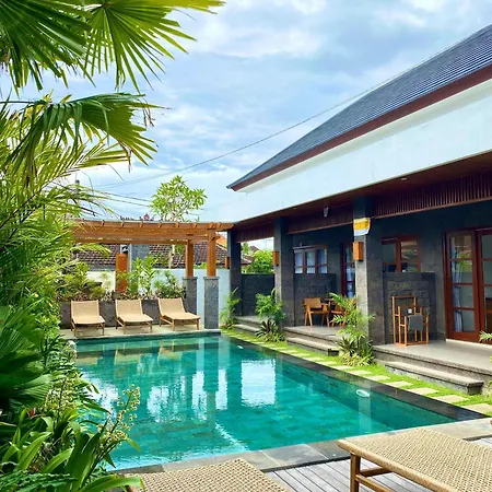 Kubera Villa Kemenuh By Prasi