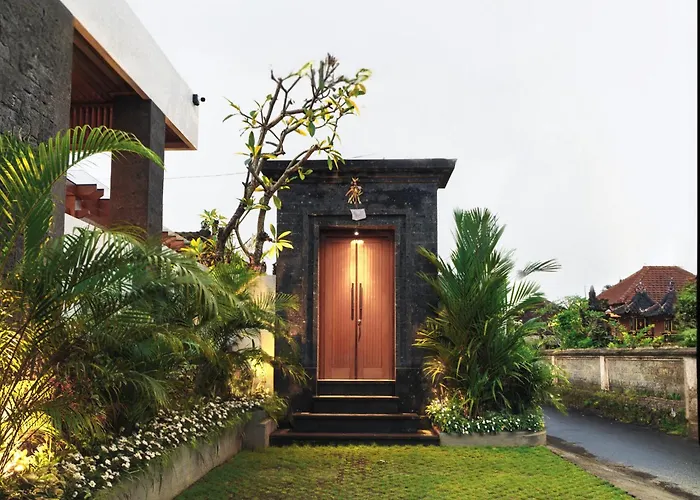 Kubera Kemenuh By Prasi