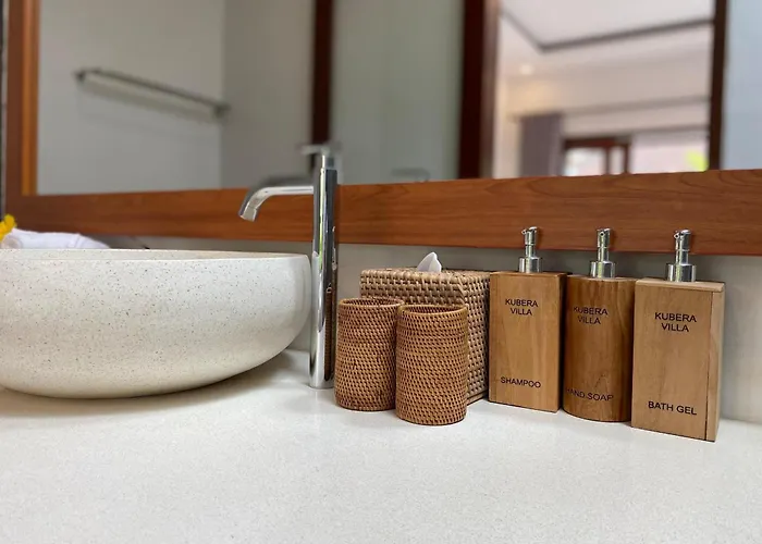 Kubera Kemenuh By Prasi Hotel